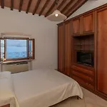 Il Faro 2 - Helloelba Holiday home
