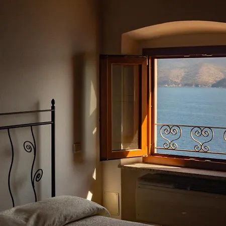Holiday home Il Faro 2 - Helloelba