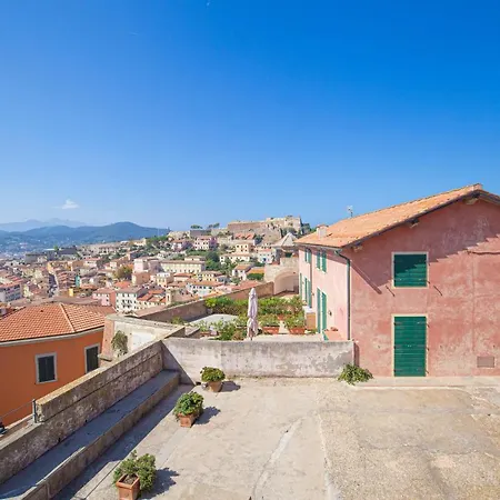 Helloelba Il Faro 2 Semesterbostad